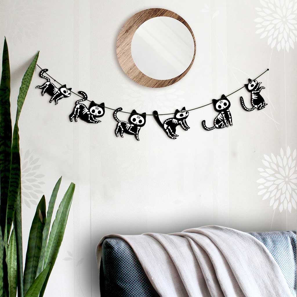 Witchy Vibes Cat Skeleton - Halloween Black Cat 6 Pieces Garland