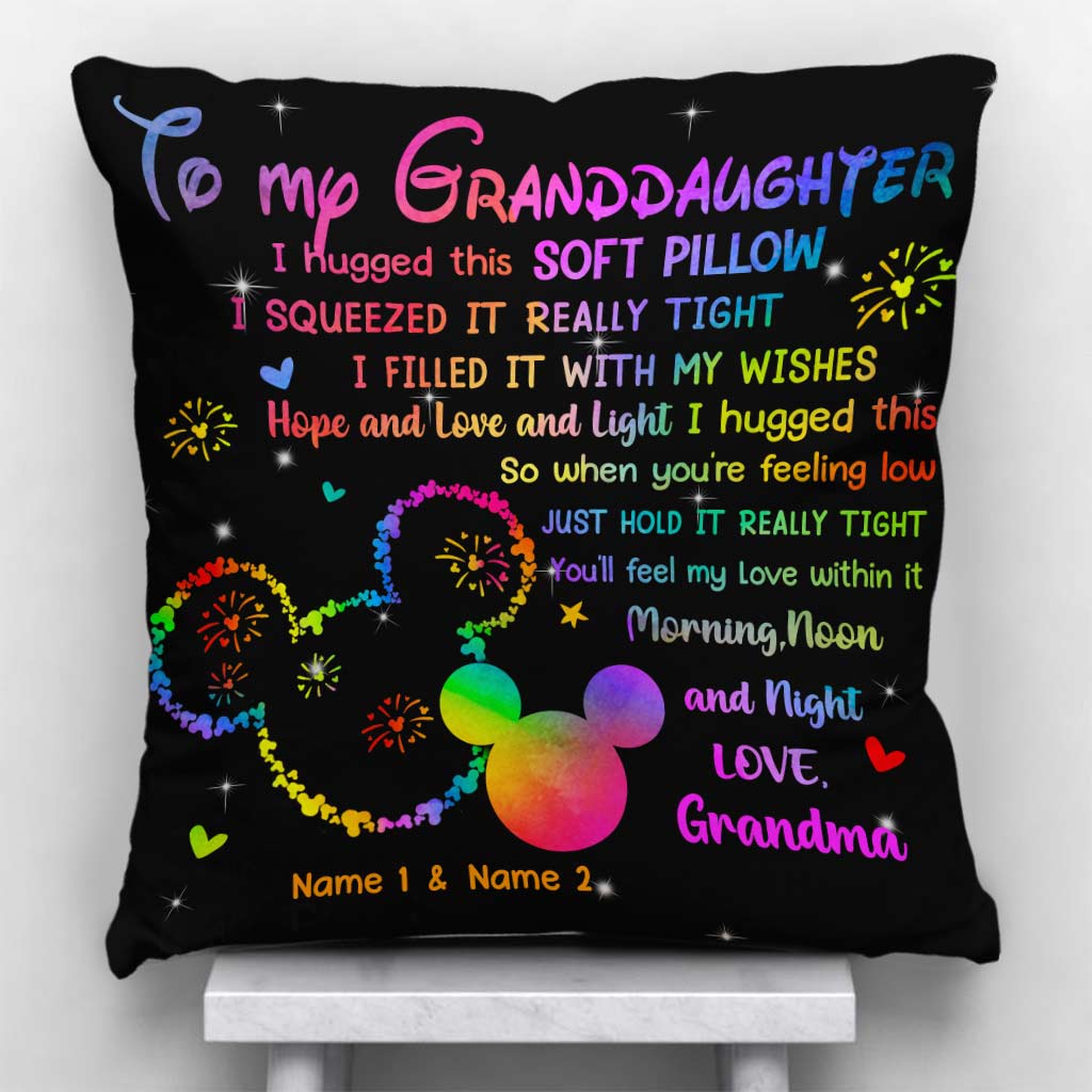I Hug This Pillow - Personalized Mother's Day Mouse Throw Pillow