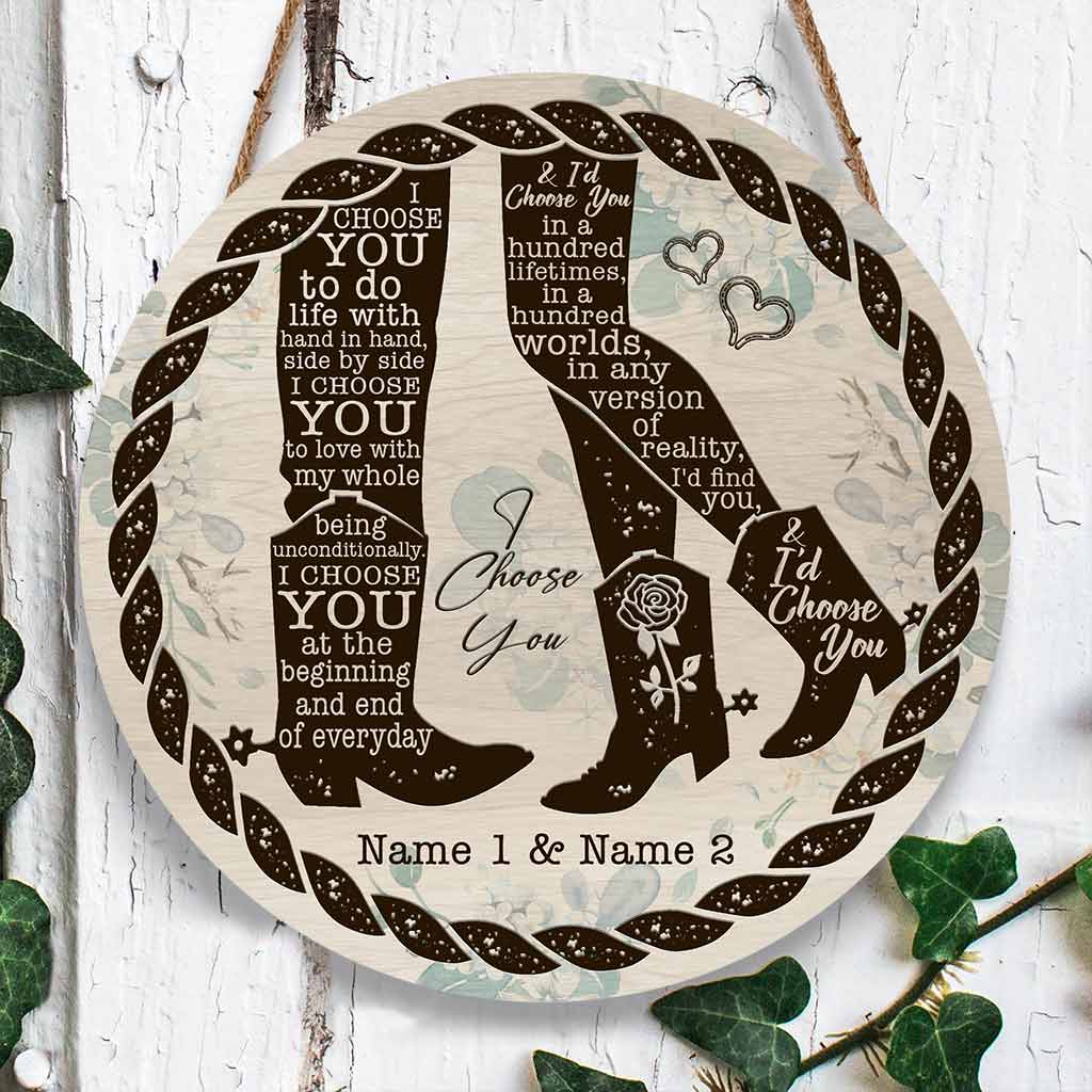 I Choose You - Personalized Couple Horse Round Wood Sign