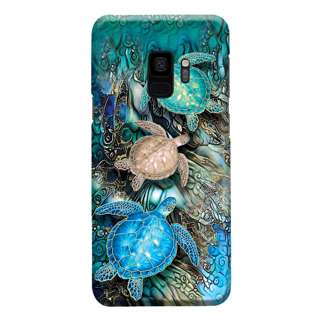 Love Turtles Phone Case