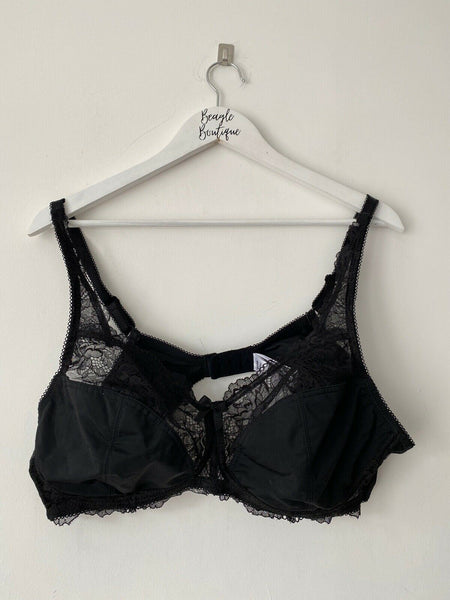 Pretty Secrets Ella Bra Non-Wired Available in Black or White 44B, 44C, 36B 2