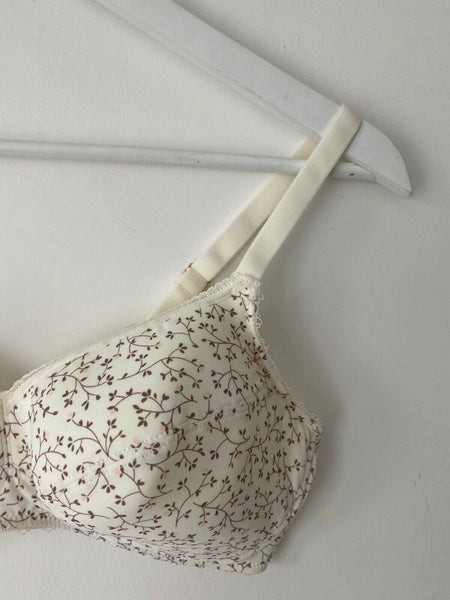 M&S Winter White Non-wired Lightly Padded Bra  36A, 36B, 38A 3