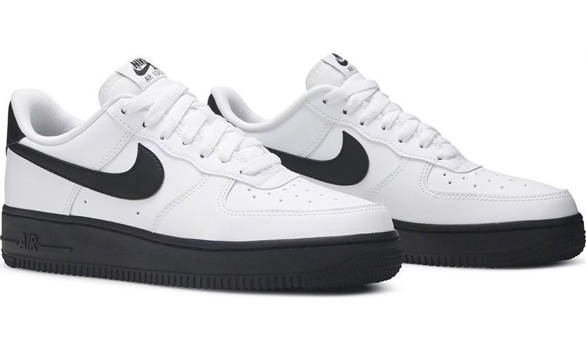 white and black sole air force 1