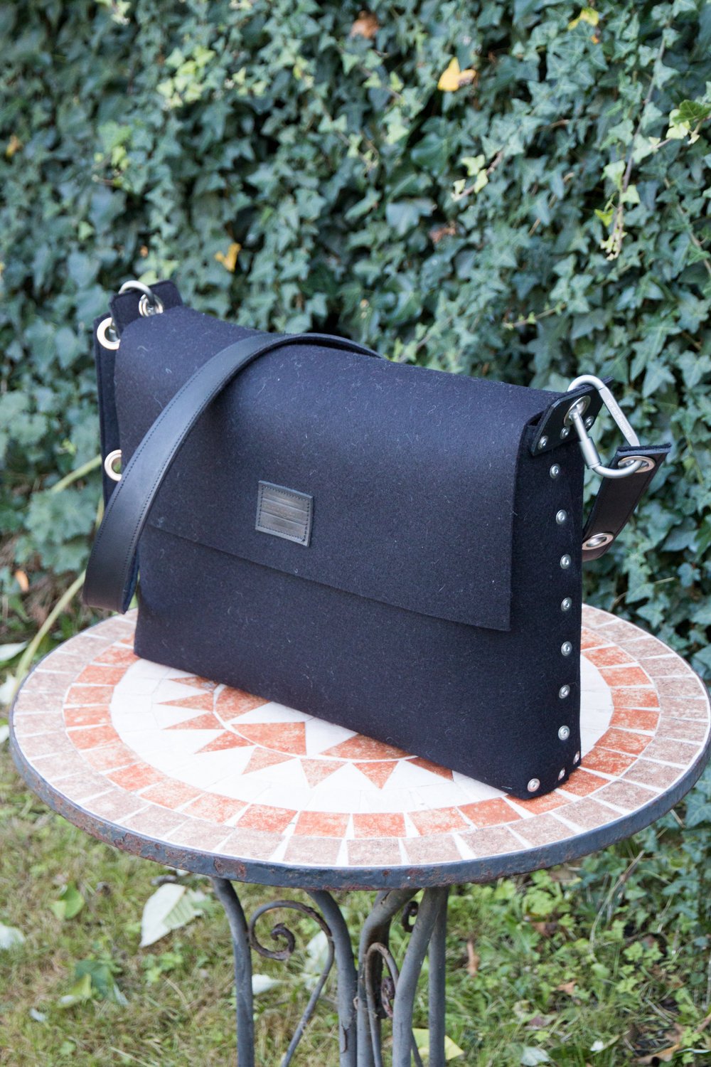 a3 messenger bag