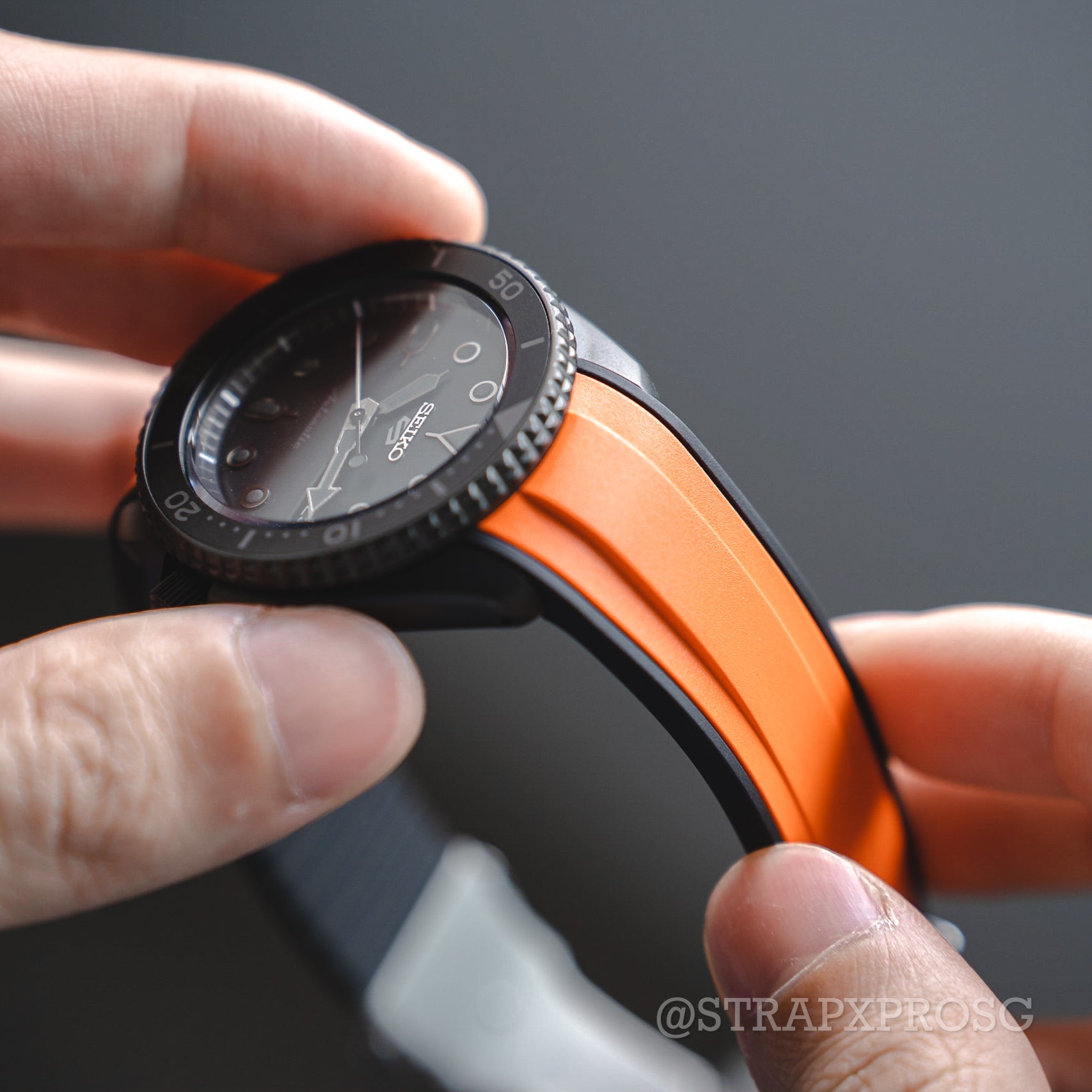 StrapXPro Curved End Rubber Strap for Seiko SKX/5KX in Orange/Black (22mm)  | Nomad Watch Works SG