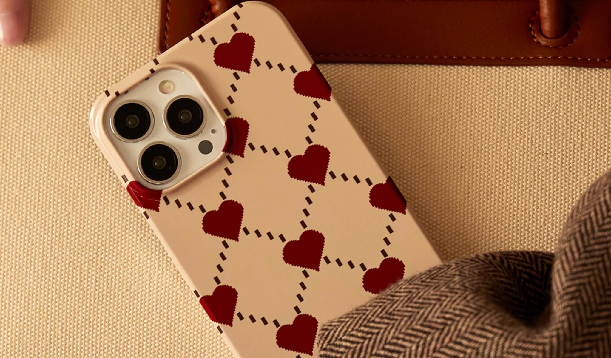Red Hearts Case for iPhone 15 Pro Max