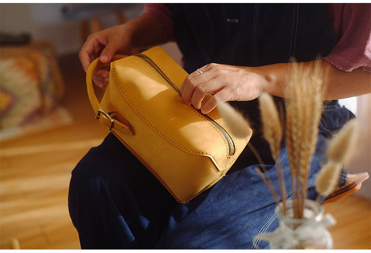 Handmade Leather Dopp Kit & Toiletry Bag | DIY Leather Bag Kits POPSEWING™