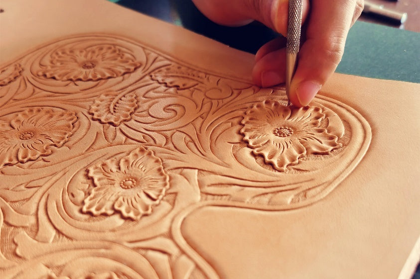 Leather carving patterns on vegetable tanned leather