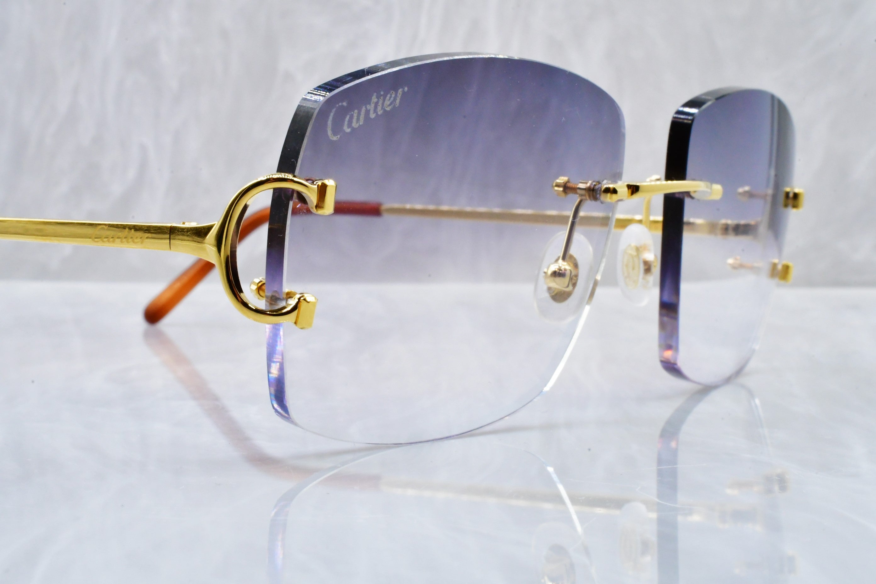 cartier big c decor glasses