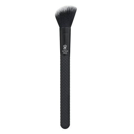 blush makeup brush