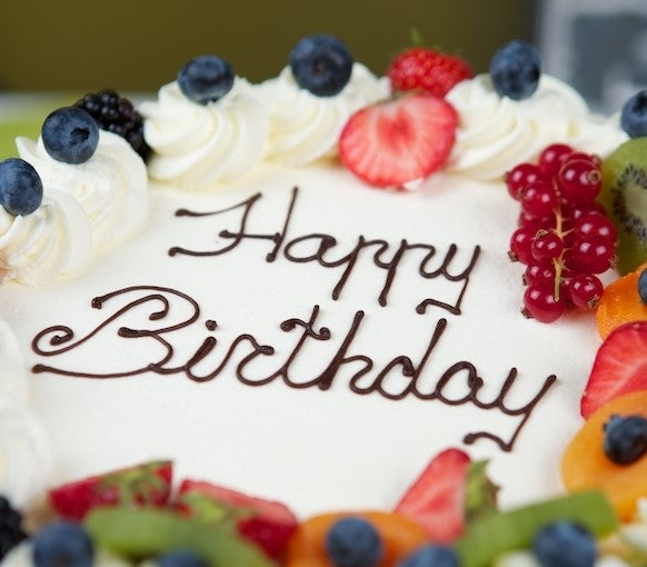 Fresh Cream Cake & Fruit Square | Mannings Bakery