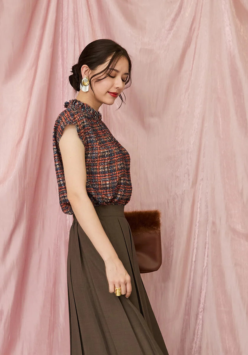 lookbookj14-2.webp__PID:84878666-44a9-45ad-a314-b5394542fb1e