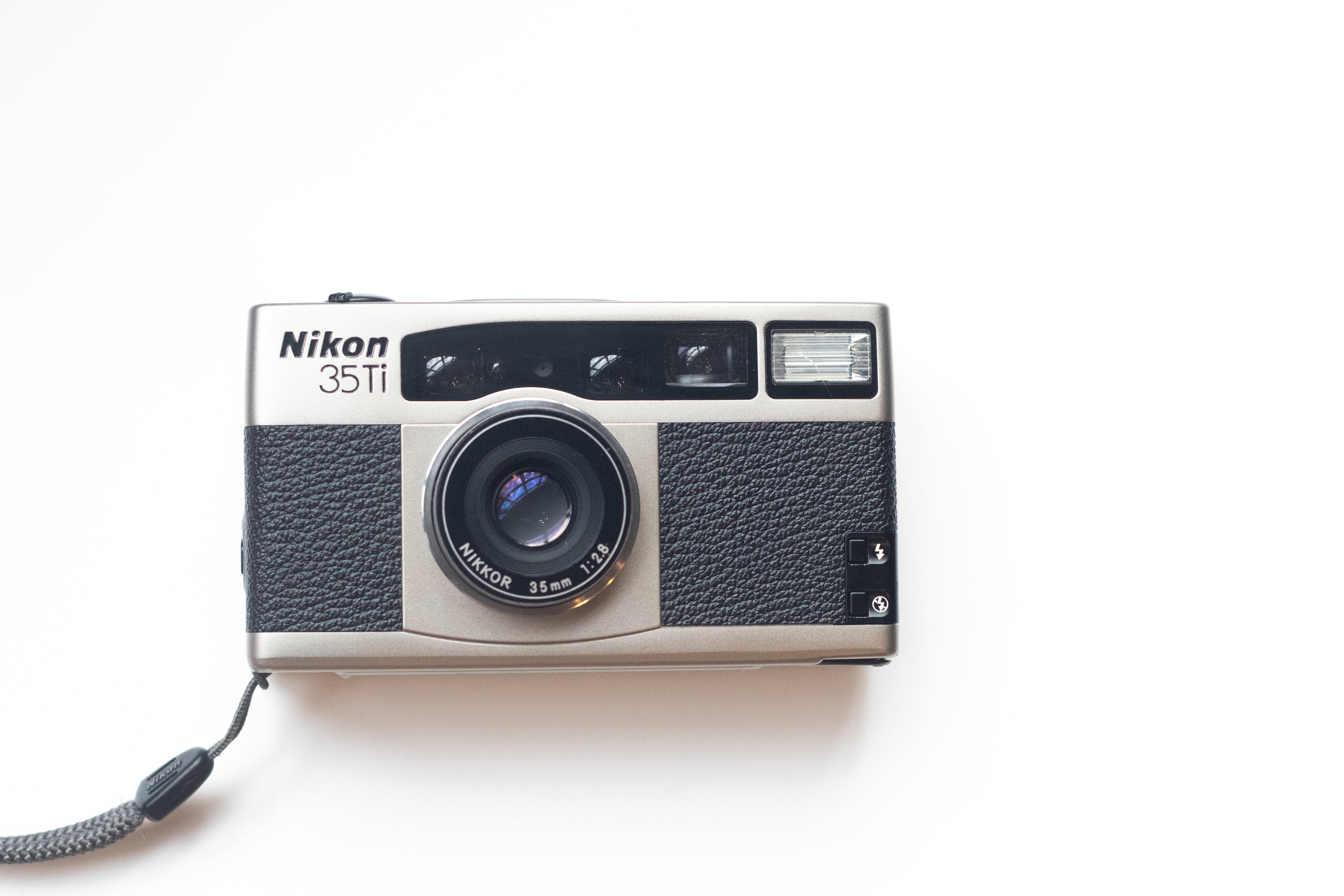 Nikon 35TI High End Point and Shoot 35mm Film Camera | Top Mint