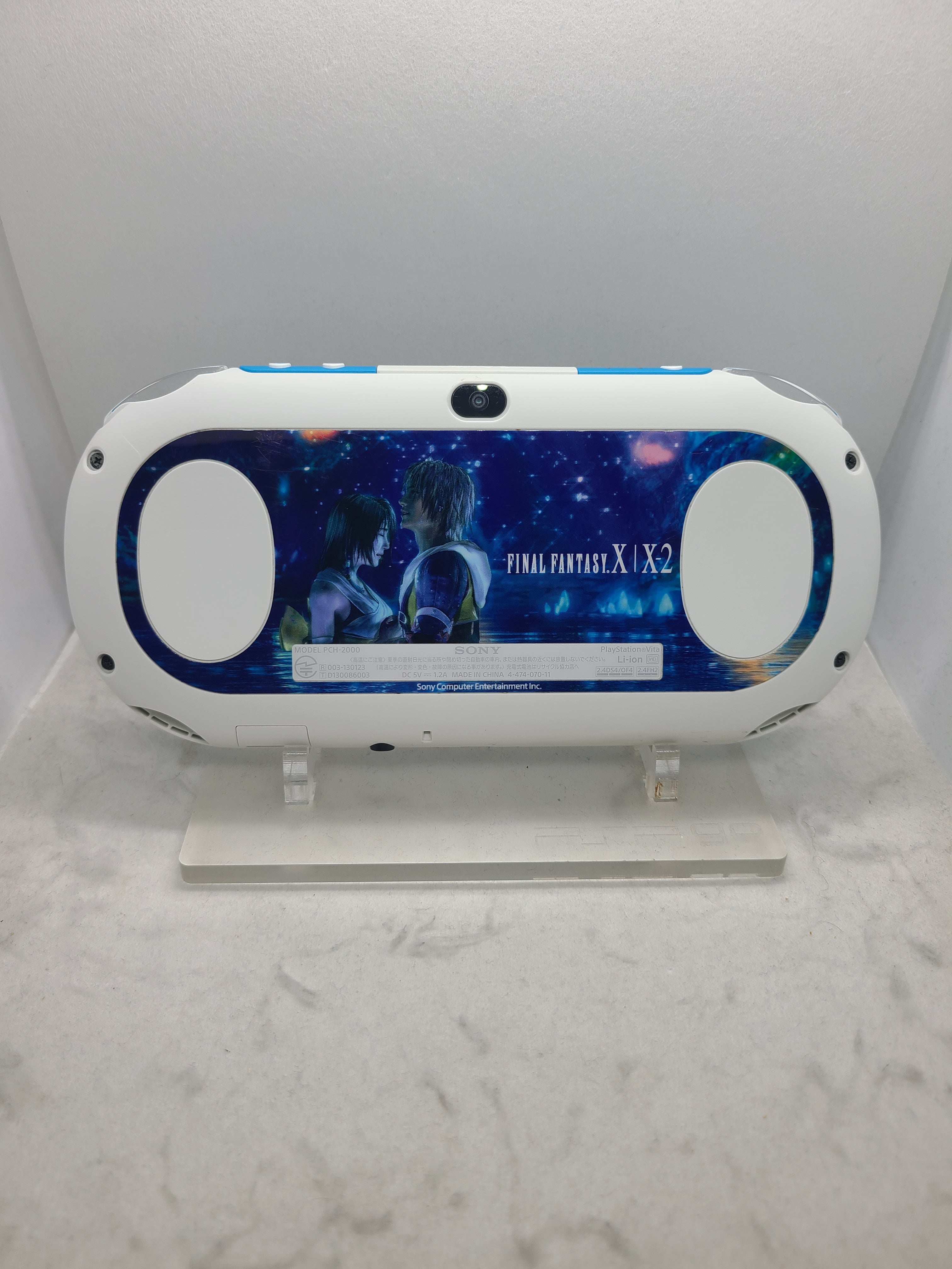 Ps vita 2000 final fantasy