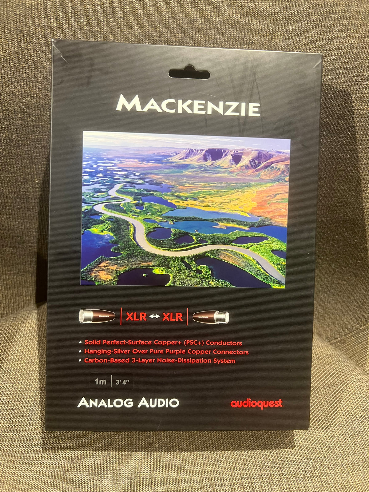 AudioQuest Mackenzie 音声インターコネクト バランスの取れたXLR端子 1m (3.28フィート) XLR (Pr.)＿並行輸入品  軍派遣