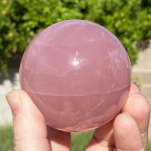 polished rose quartz sphere