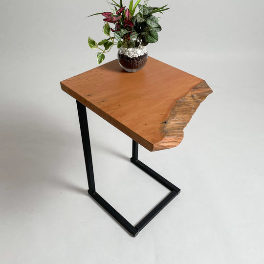 【美品】KOMA 天然木 ベットサイドテーブル 一枚板▪️メープル