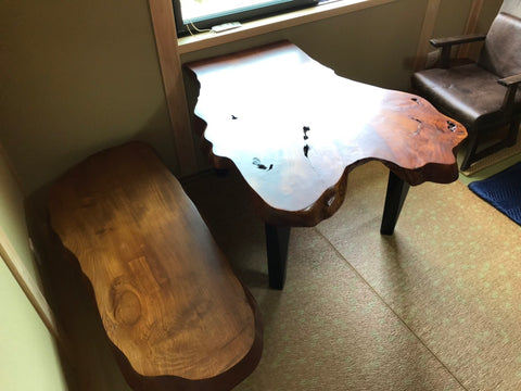 一枚板欅テーブルとベンチ