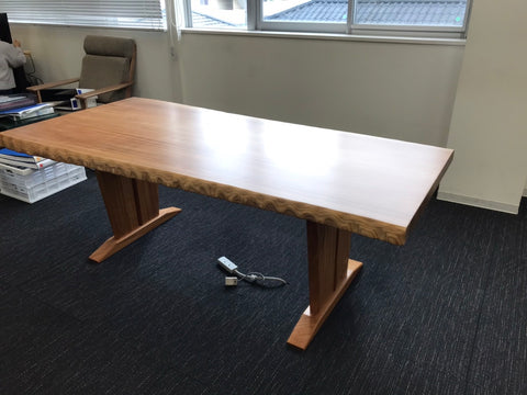 一枚板会議用テーブル