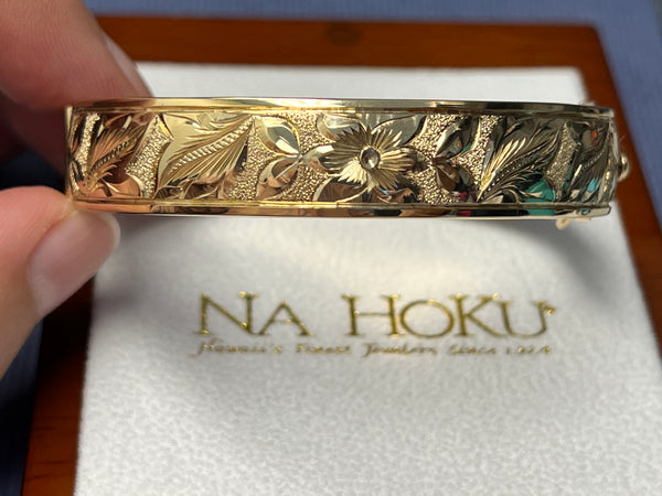 Na Hoku Hinged Hawaiian Heirloom Bangle Bracelet