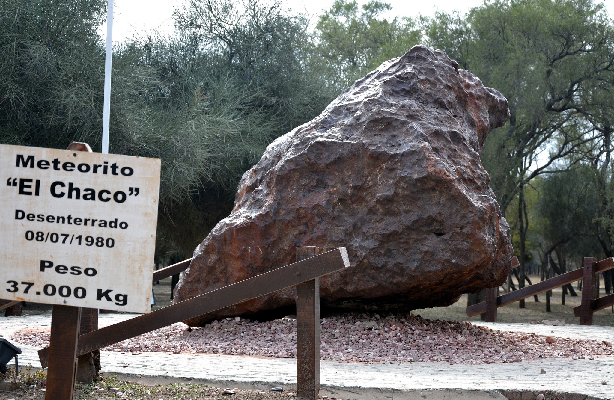 Large Campo del Cielo meteorite