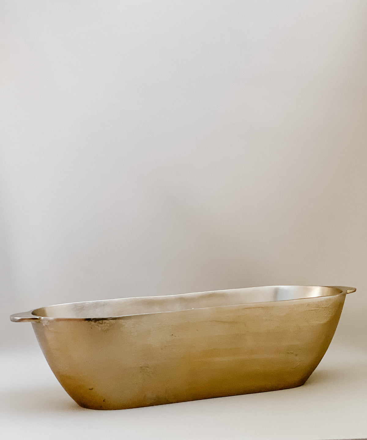 Nº 76070 Brass Oval Hammered Bowl