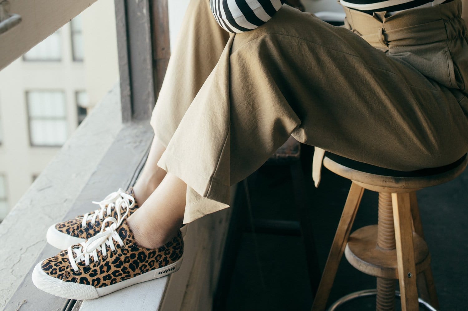 seavees leopard sneakers