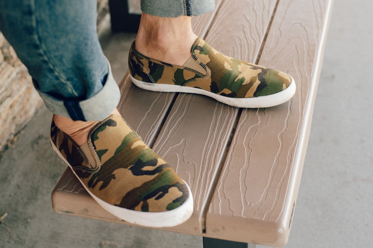 seavees baja slip on camo