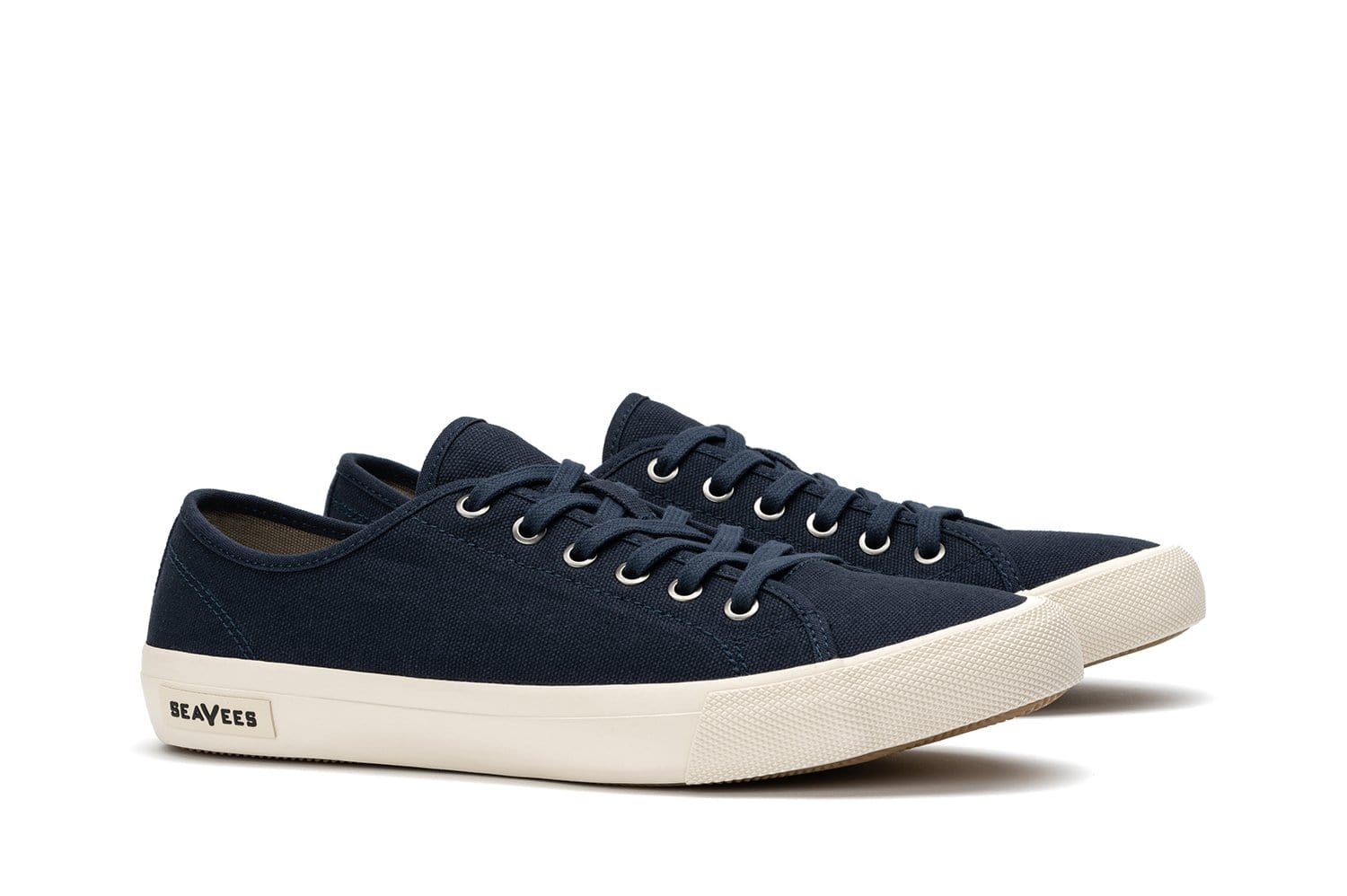 seavees monterey canvas lace up sneakers