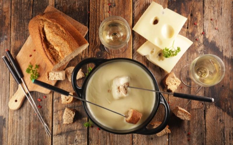 Which Cheese Is Best For Cheese Fondue?