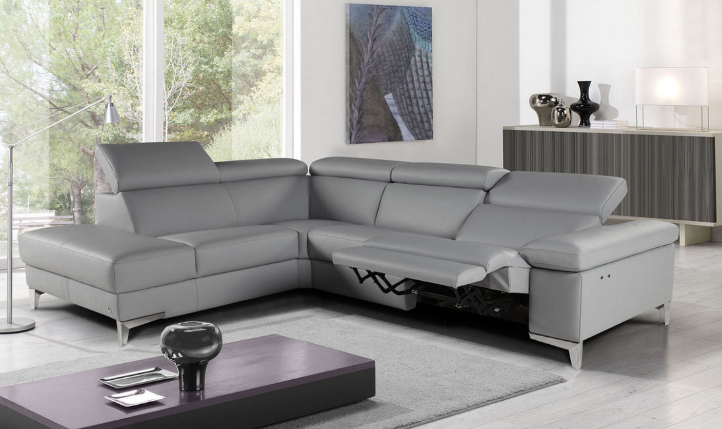 Nicoletti Megan Power Sectional