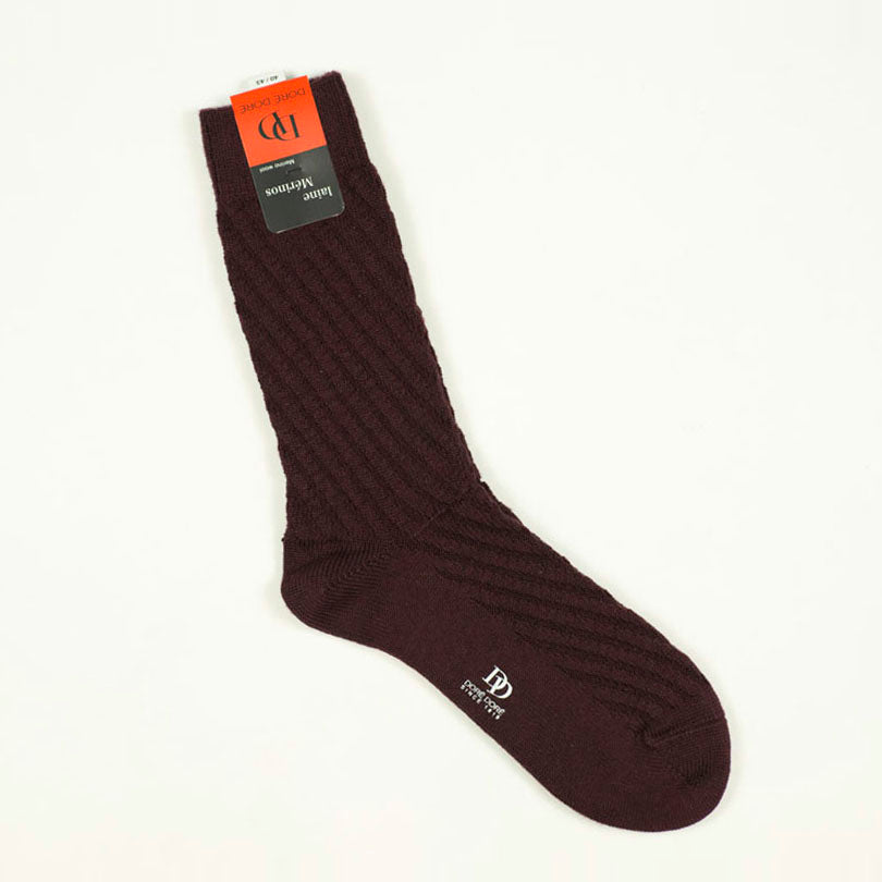 Chunky diagonal rib merino socks, burgundy