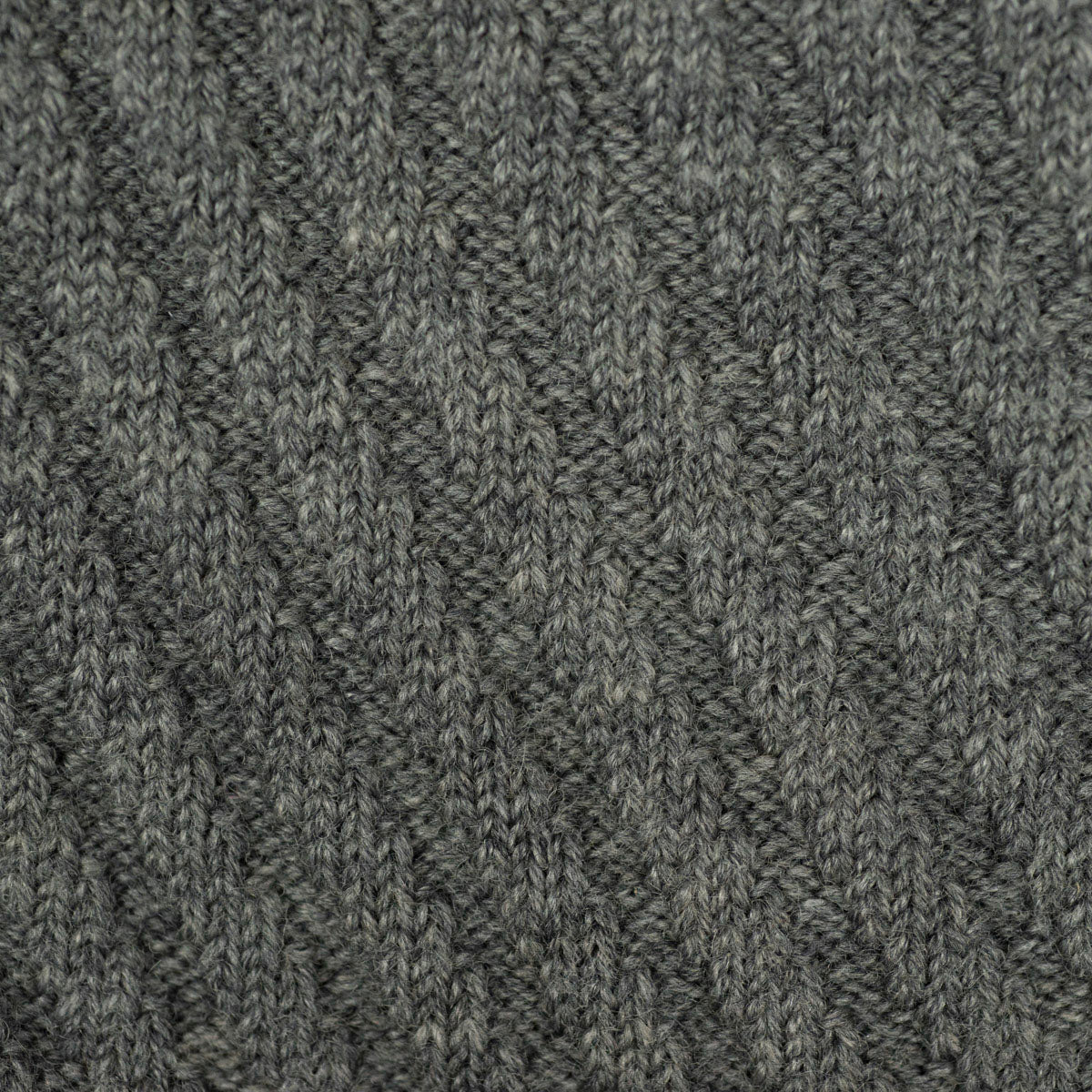 Chunky diagonal rib merino socks, heather grey