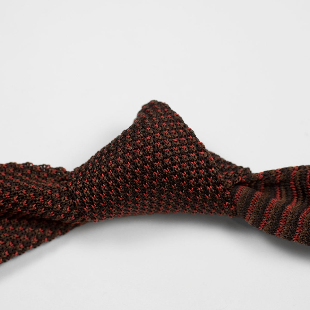 Brown, light brown and rust tri-color pointed bottom silk knit tie