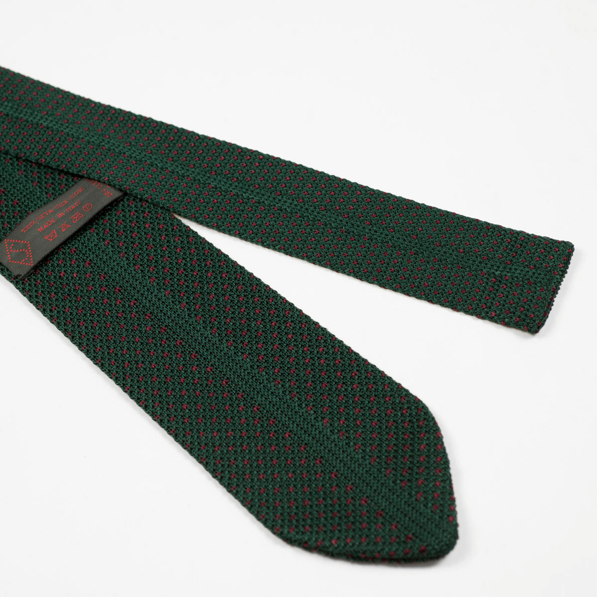 Green pointed bottom silk knit tie, burgundy birdseye