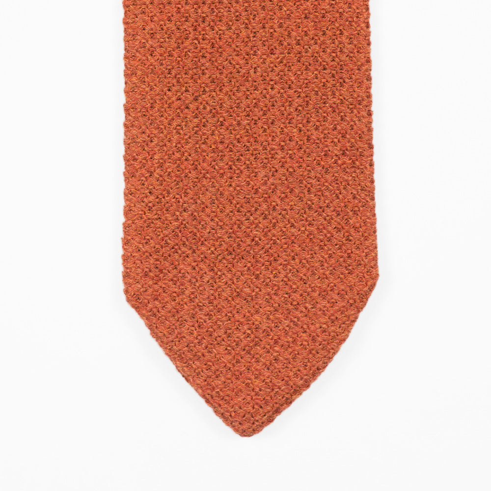 Coral pointed bottom cotton knit tie