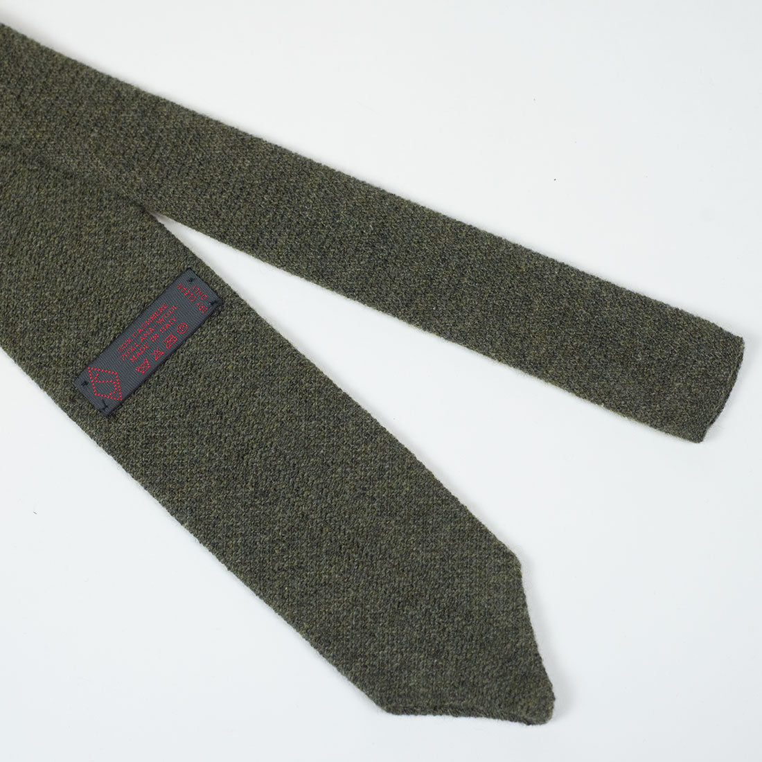 Forest green wool & cashmere pointed knit tie