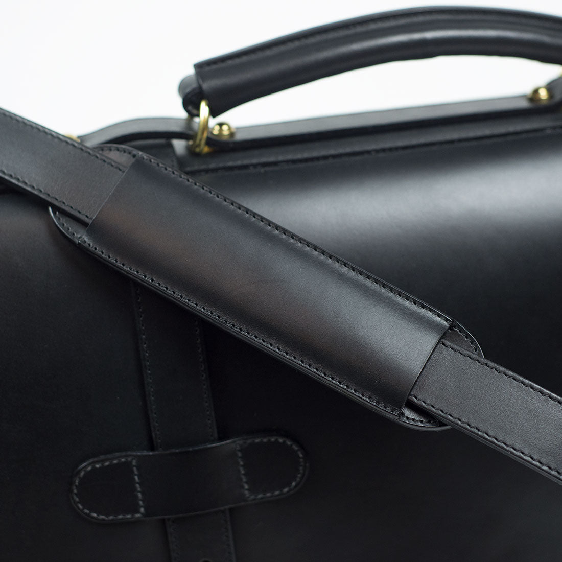 English Briefcase in Black harness belting leather