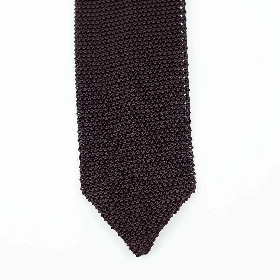 Chocolate brown pointed bottom crunchy silk knit tie