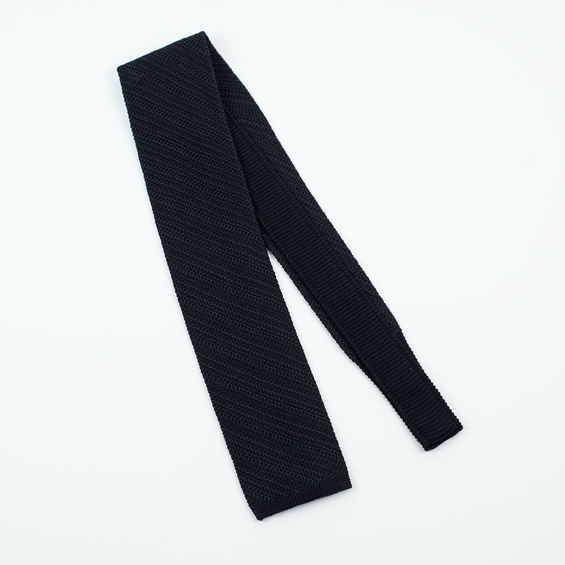 Black self-striped square bottom silk knit tie