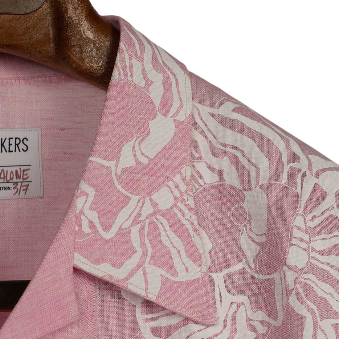 Camp Collar pocket shirt in pink linen with white oversized flower print