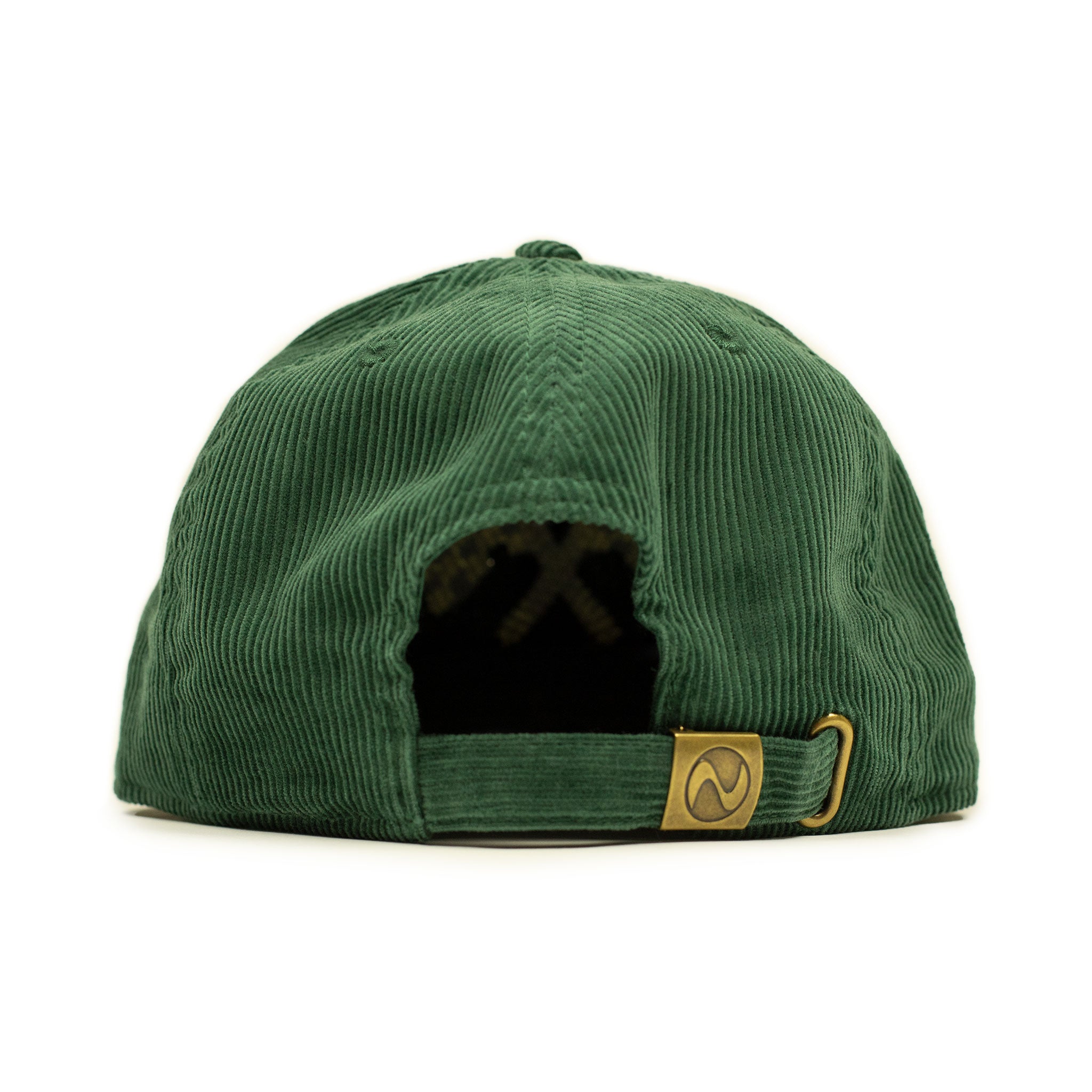 Corduroy cap in green with racing flag chainstitched embroidery