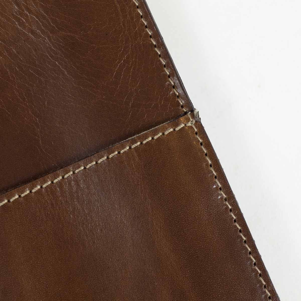 Brown leather portfolio with brown zipper