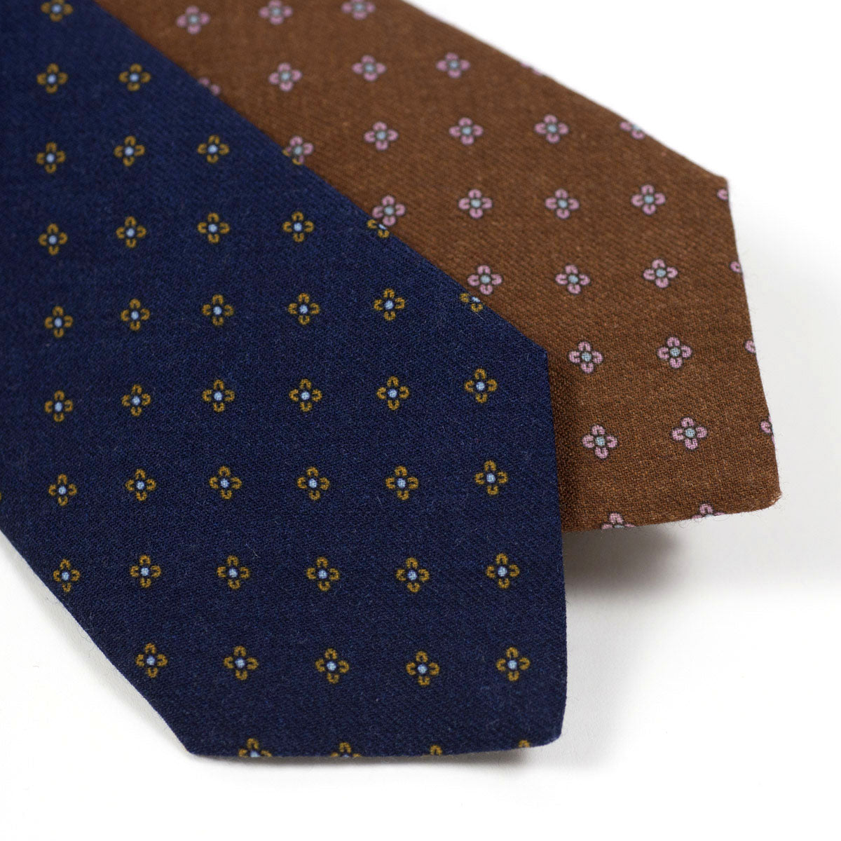 Brown self-tipped wool tie, pink neat print