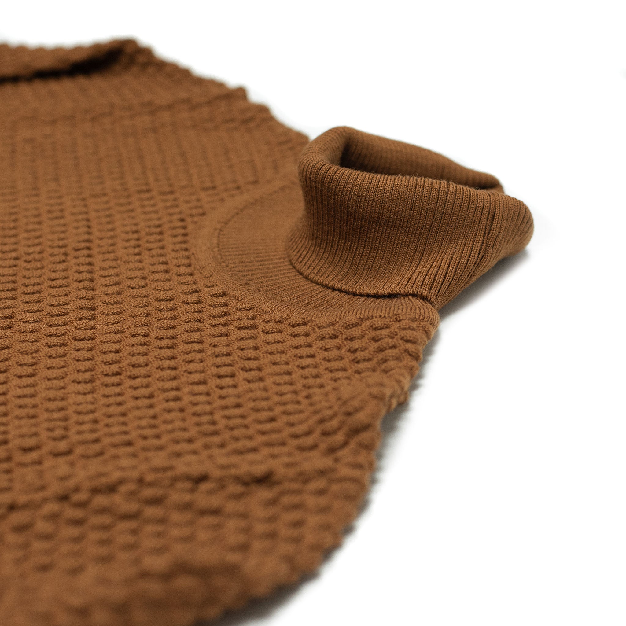 Bubble stitch rollneck in cognac merino wool (restock)