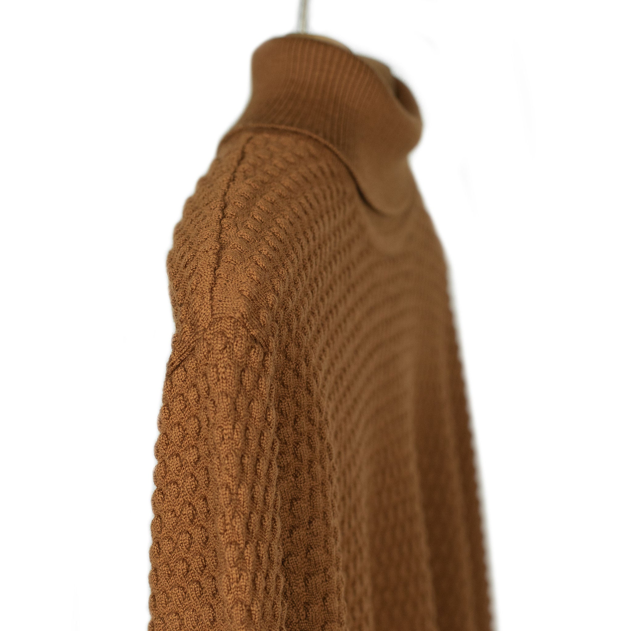 Bubble stitch rollneck in cognac merino wool (restock)