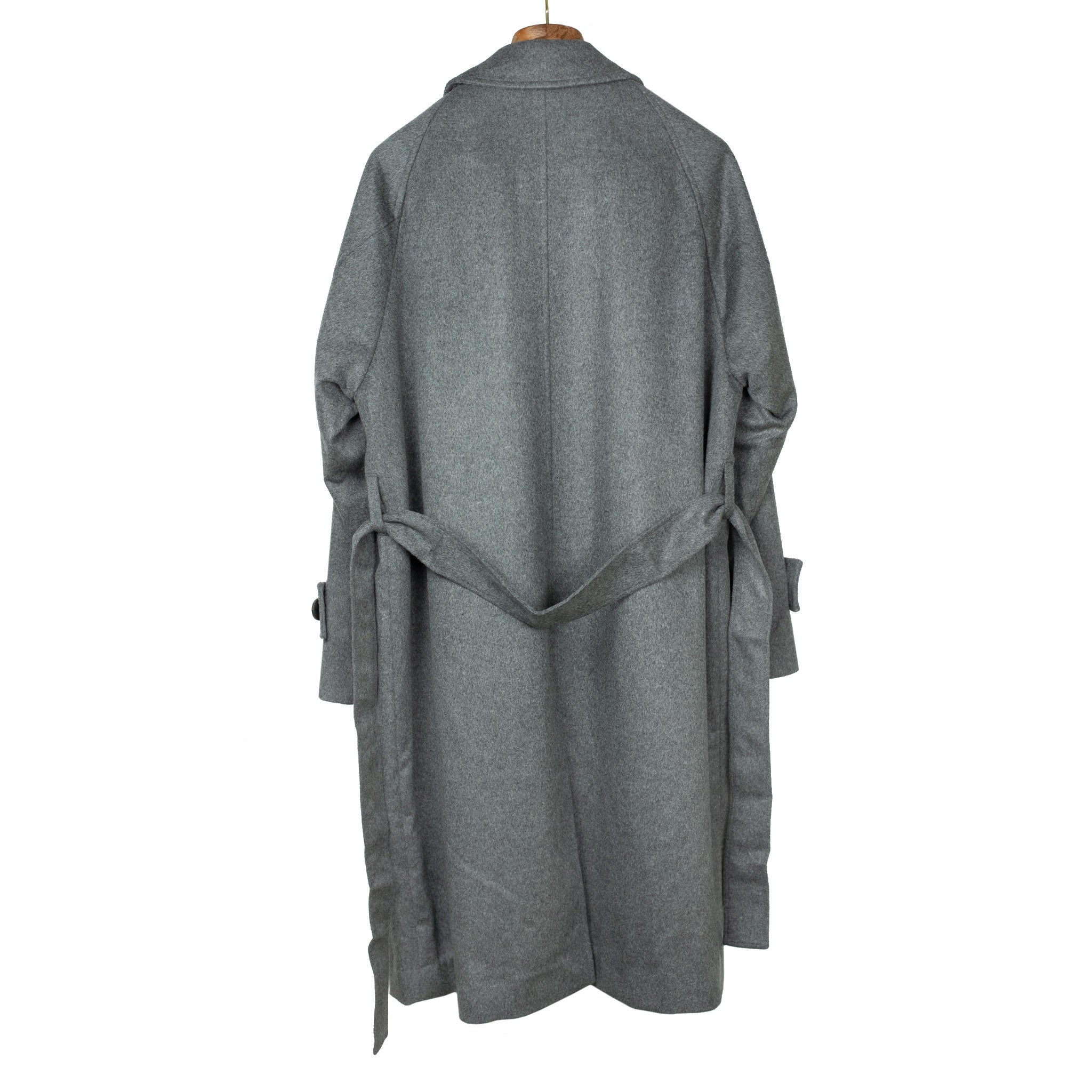 Belted overcoat in mid-grey wool and cashmere