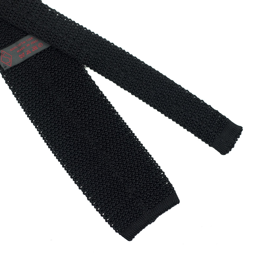 Black crunchy silk knit tie