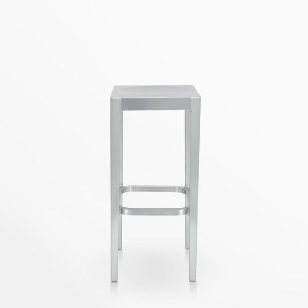 EMECO ALFI BARSTOOL HIGH BACK sgabello con schienale alto 