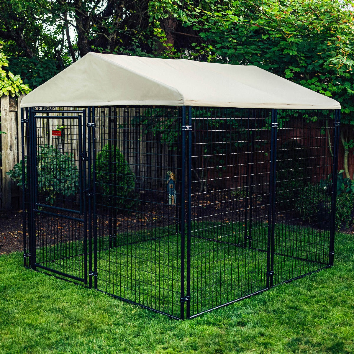 Lucky Dog® STAY Series® 8'W x 8'L Executive Kennel